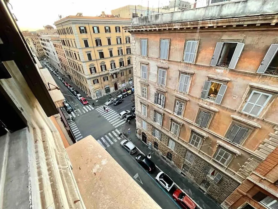 Apartment Gallery Art Flat Near The Colosseum And Domus Aurea Rome